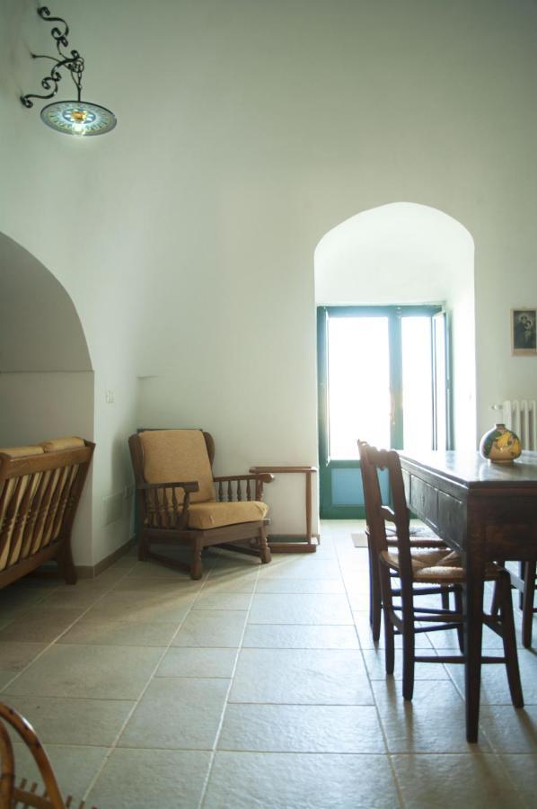 Il Trullo Bianco A Masseria Santalachicca Masseria Orimini Exteriör bild